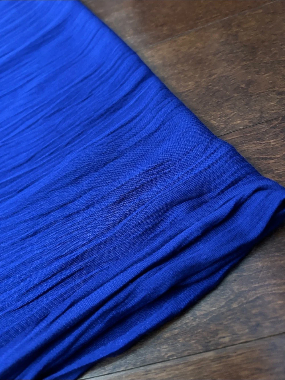 Royal Blue to Dark Inky Blue Ombre Lightweight Scarf